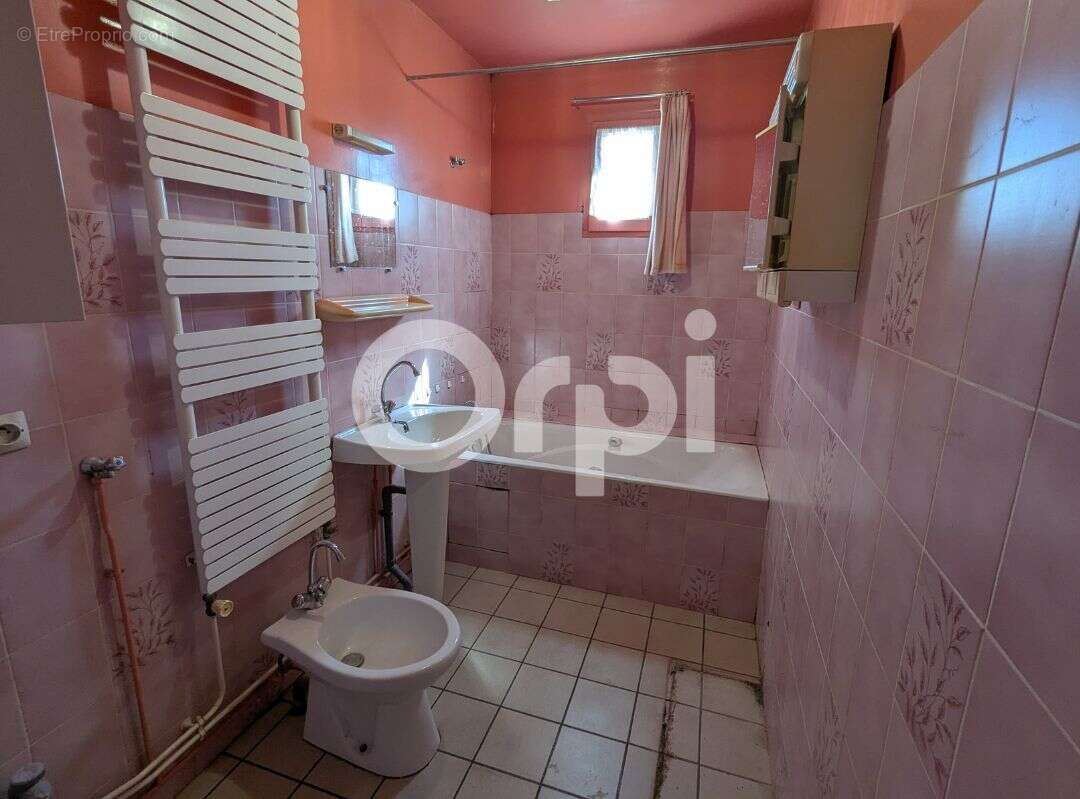 Maison à BERNEUIL-SUR-AISNE