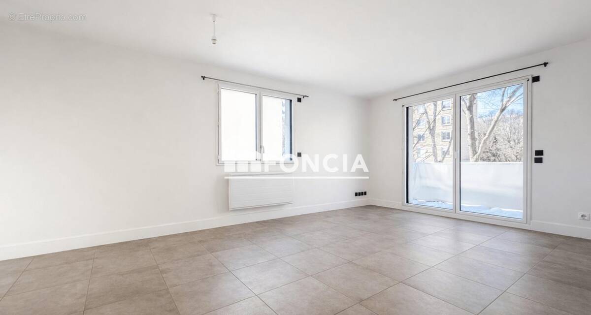 Appartement à RUEIL-MALMAISON