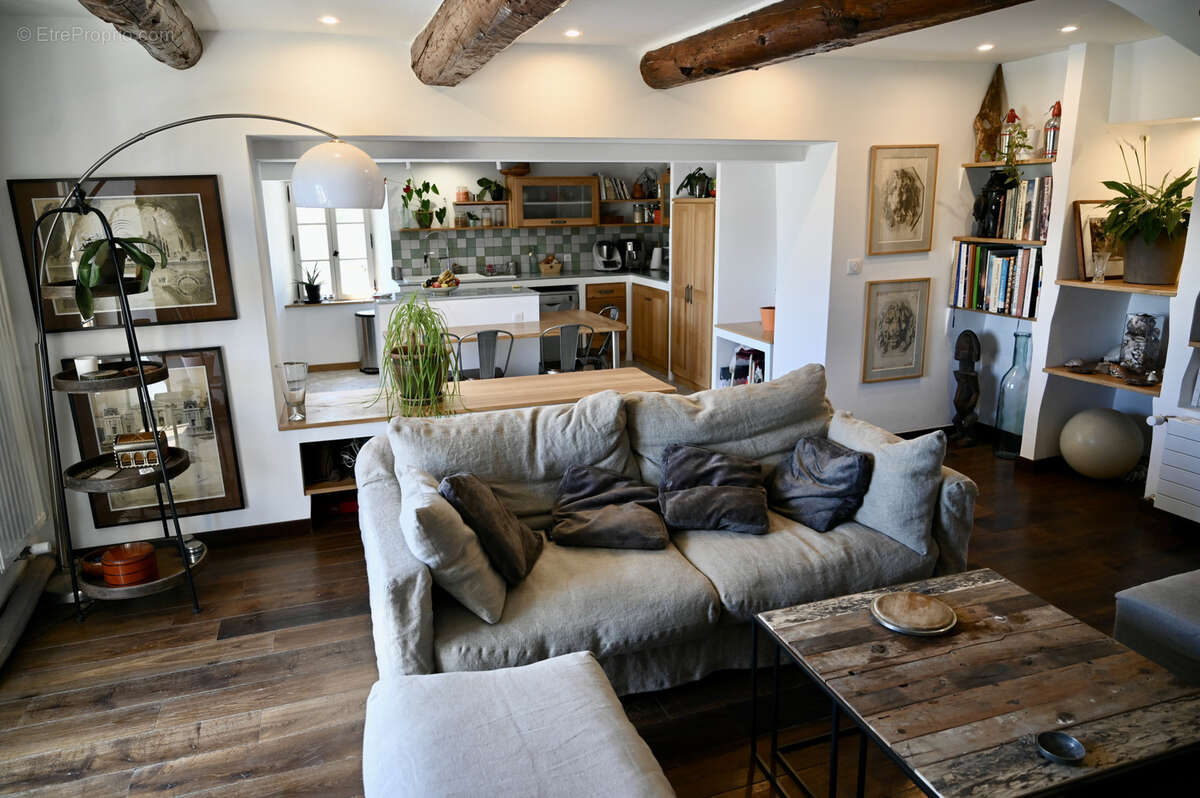 Maison à FORCALQUIER