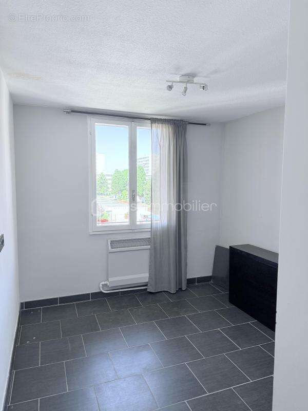 Appartement à SALON-DE-PROVENCE
