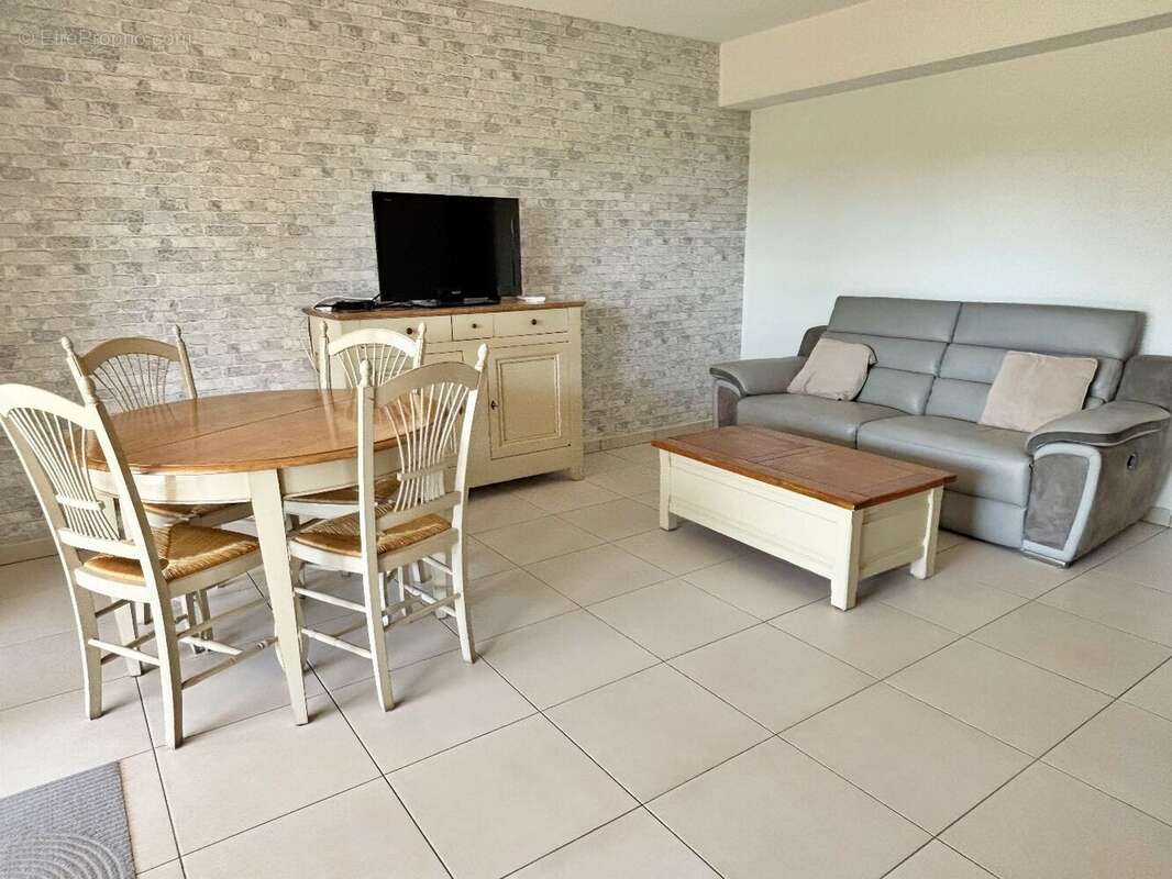 Maison 86 m² à Puget-Sur-Argens  - photo 3