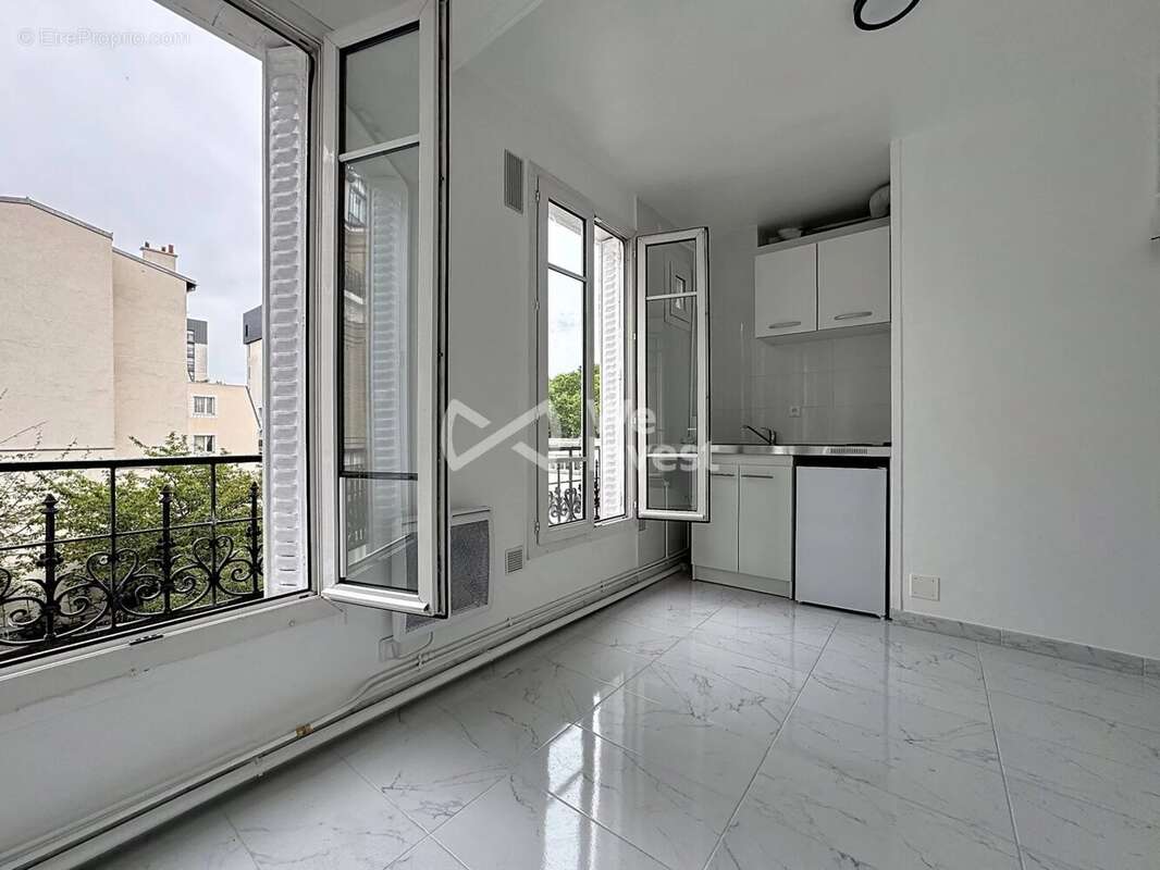 Appartement à COLOMBES