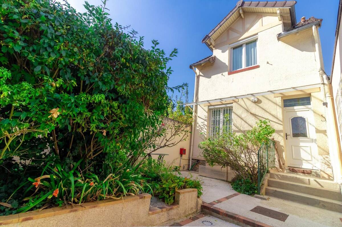 Photo 1 - Maison à VERSAILLES