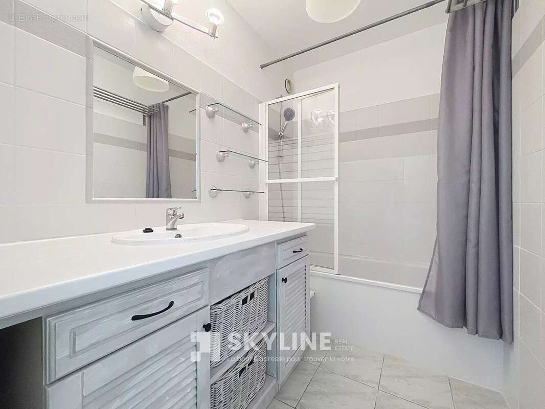 Appartement à MARSEILLE-15E