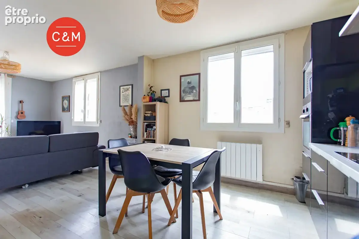 REZE BALINIERE - Maison divisée en trois logements - photo 6