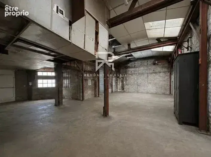 Ensemble immobilier maison de ville et local industriel - photo 6