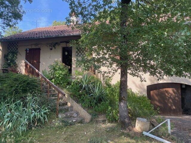 Maison à FIGEAC