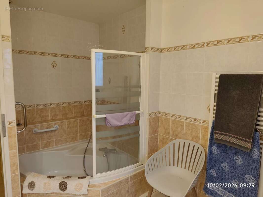 Maison à SAINT-ASTIER