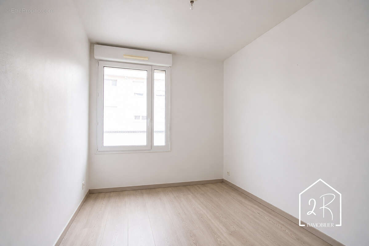 Appartement à LYON-8E