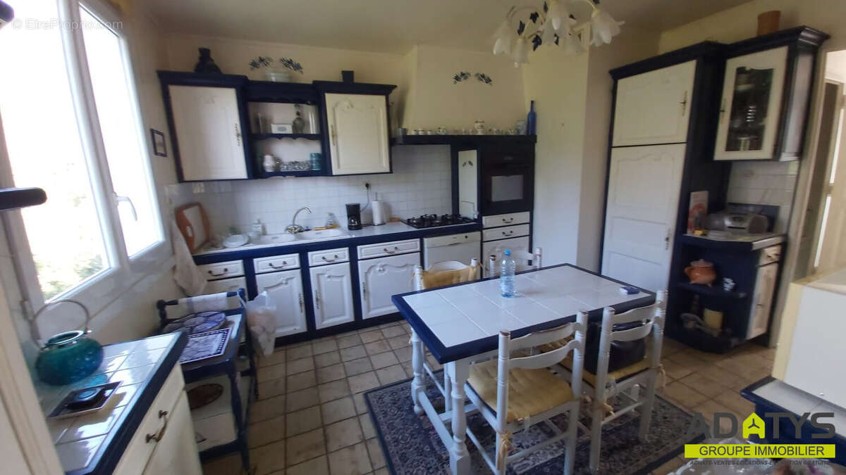 Maison à MAGNE