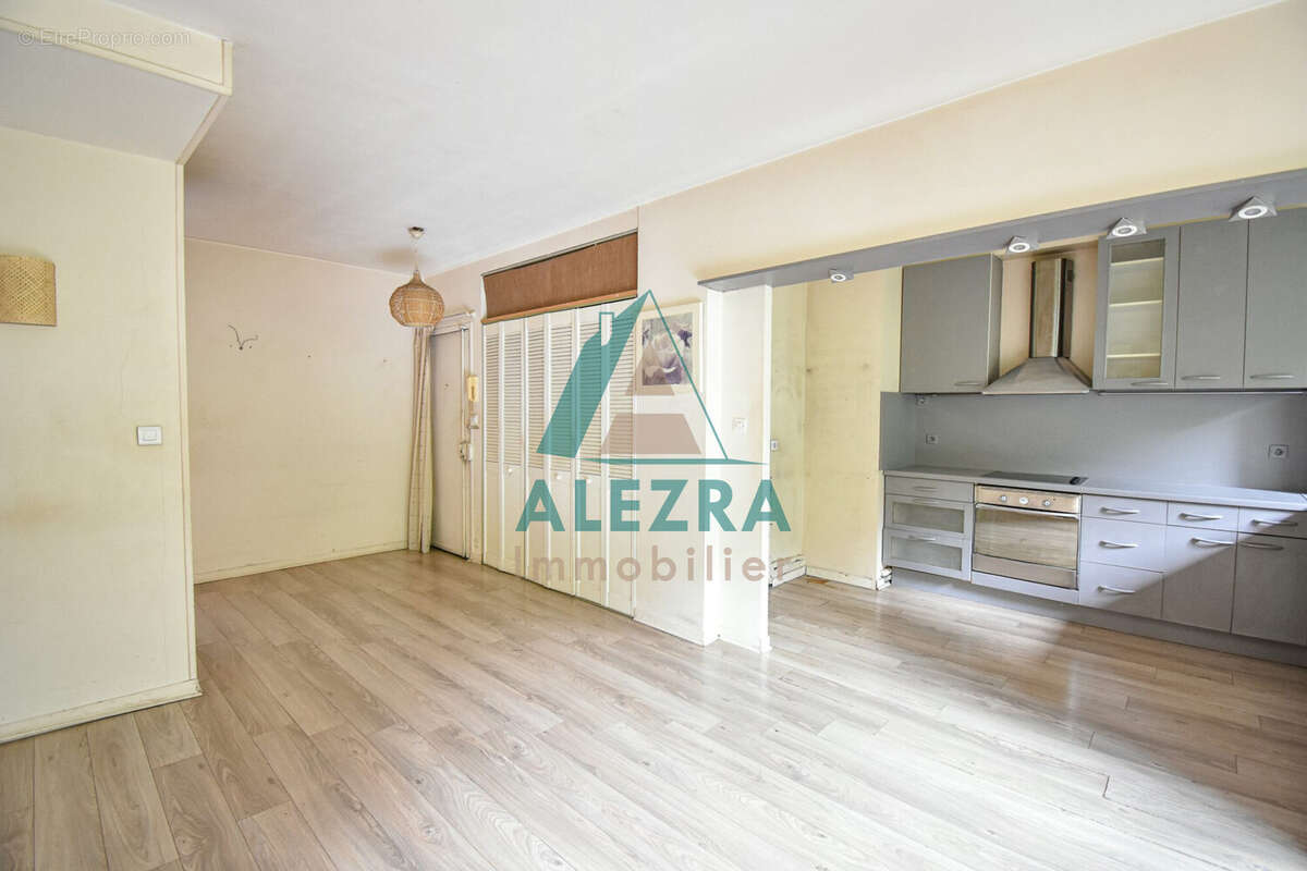 Appartement 56 m² à La Celle-Saint-Cloud  - photo 5