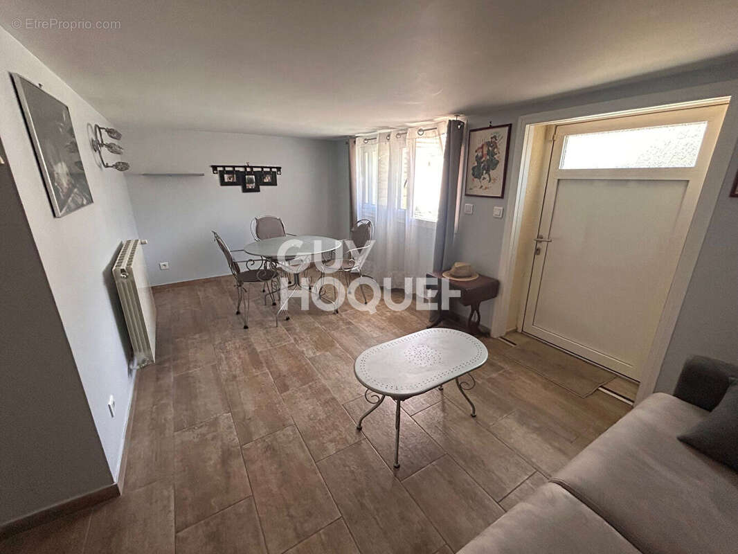 Maison à LES PAVILLONS-SOUS-BOIS