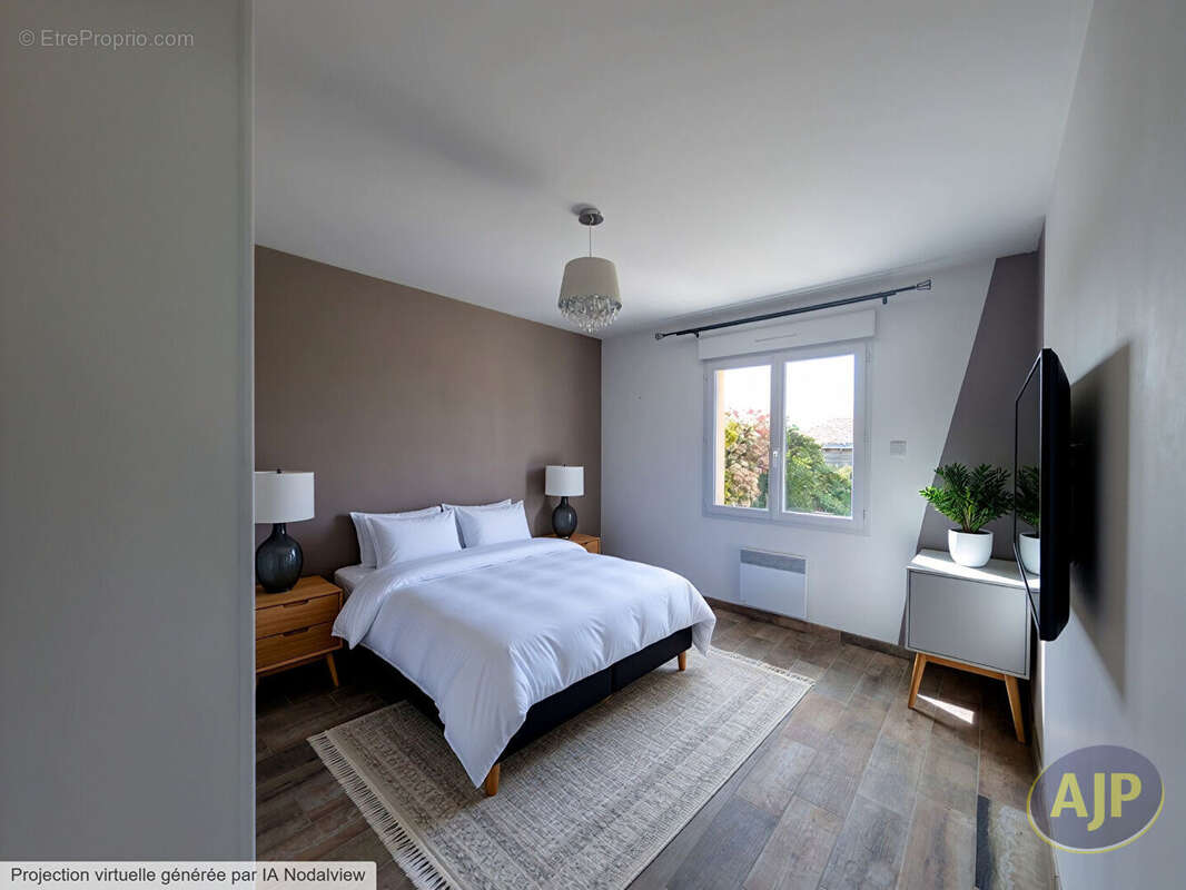 Maison à ROCHESERVIERE