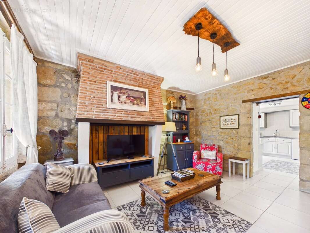 Charmante maison et maison d'amis avec piscines privées et terrasses spacieuses - photo 6