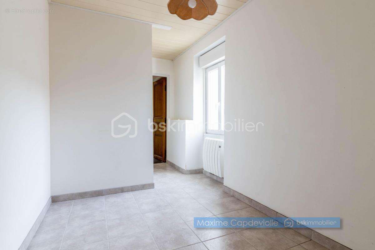 F2 de 30m² sur leudeville - photo 9