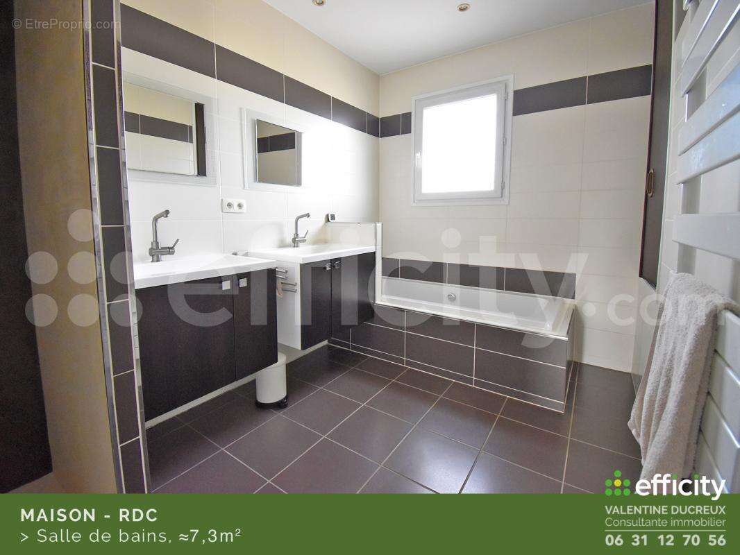 Maison à CHAZELLES-SUR-LYON