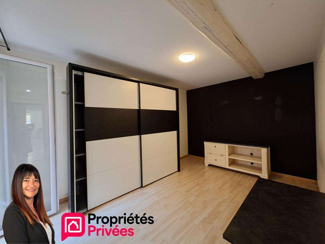 Appartement à LE COTEAU
