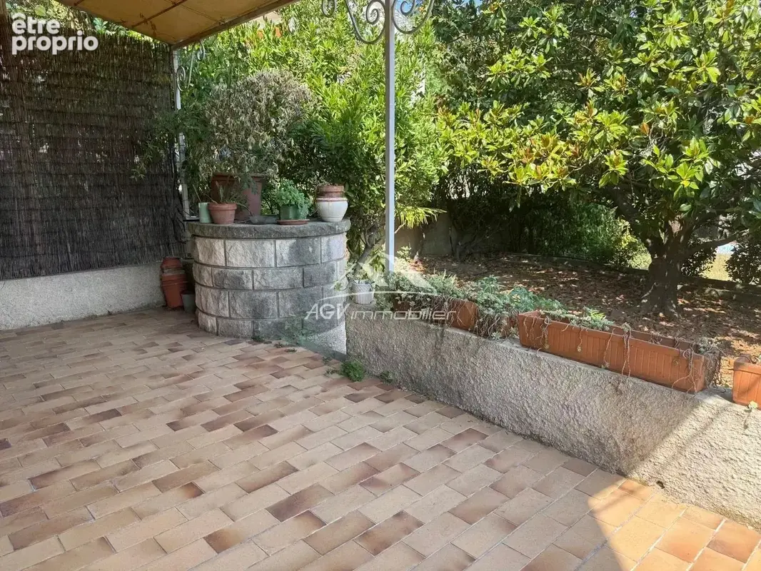 Alès - Maison au calme avec garage - photo 13