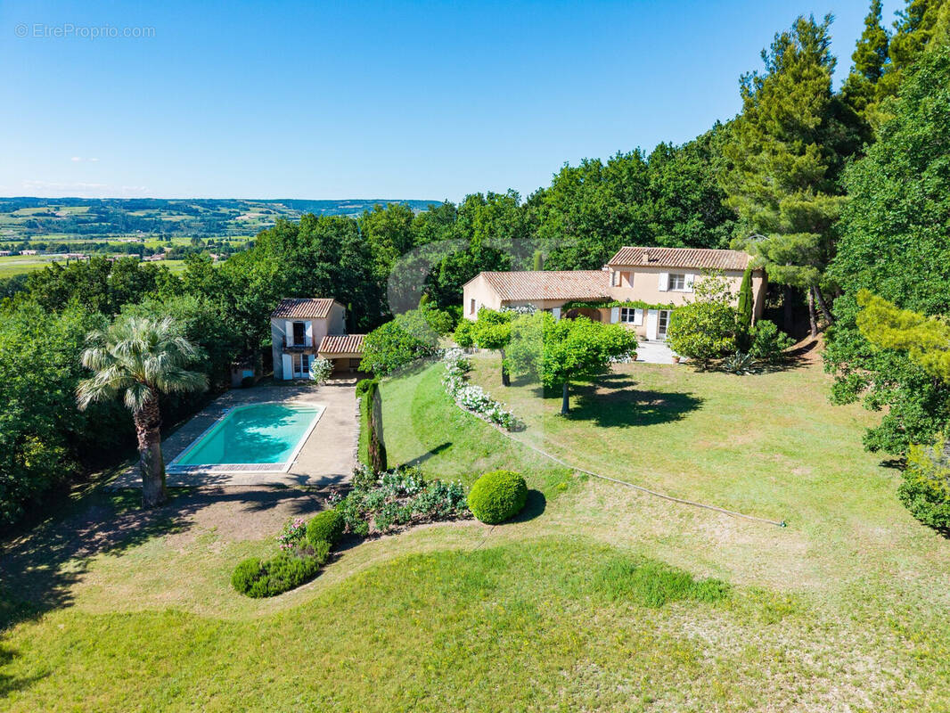 Maison à VAISON-LA-ROMAINE