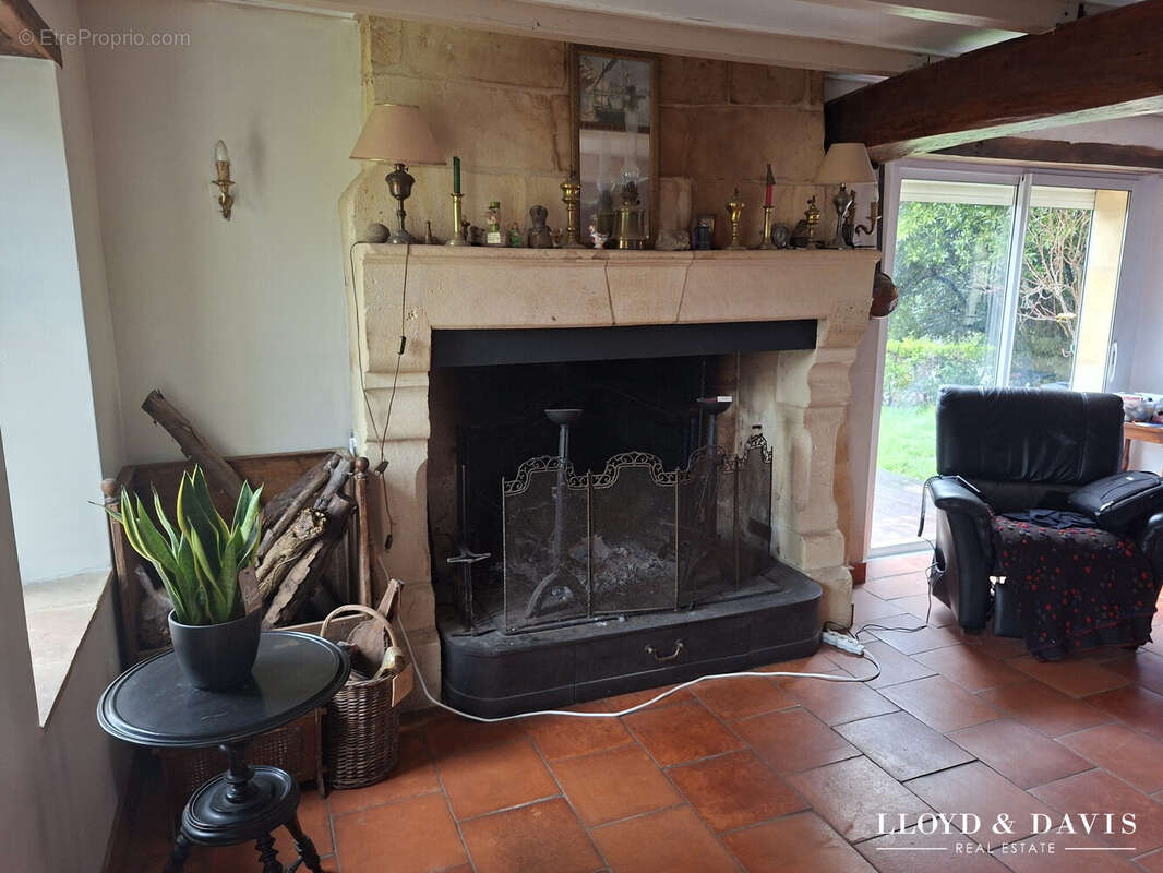 Maison à SAINT-EMILION