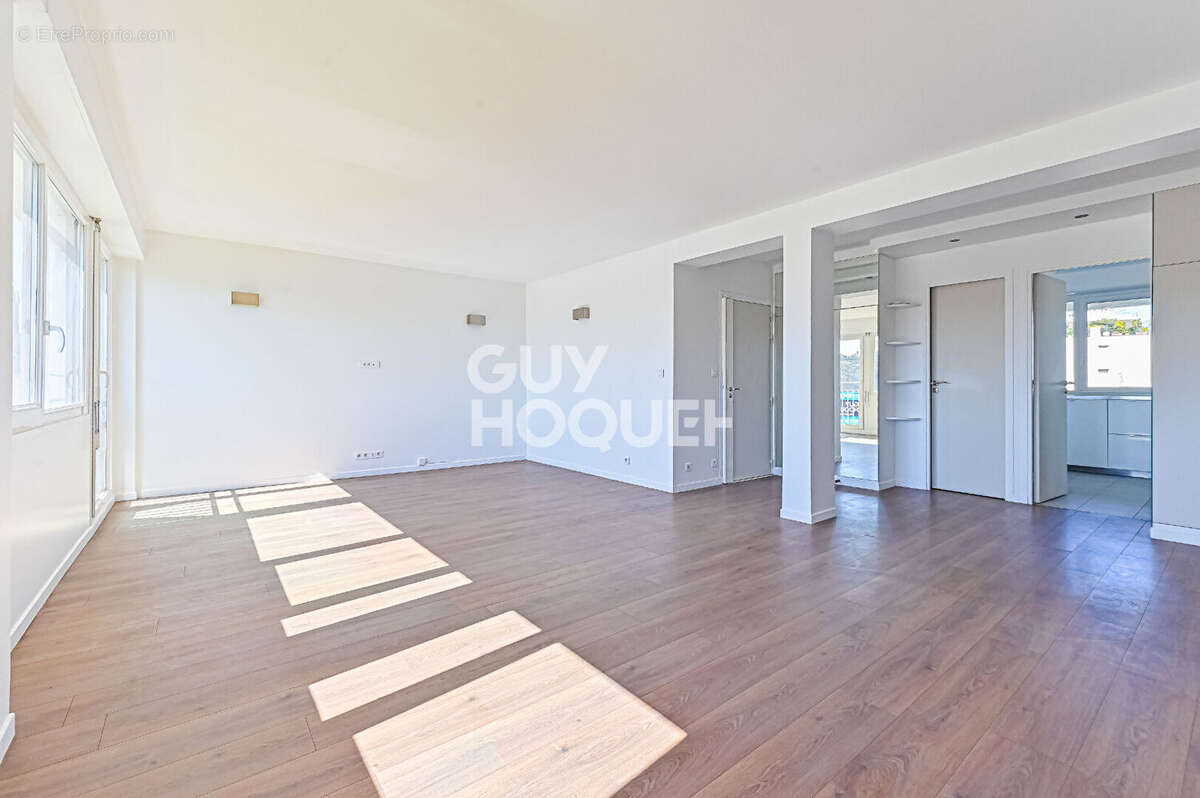 Appartement à PARIS-12E