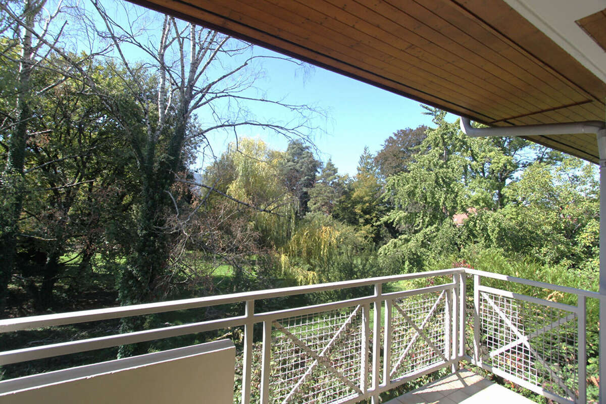 Appartement à MENTHON-SAINT-BERNARD