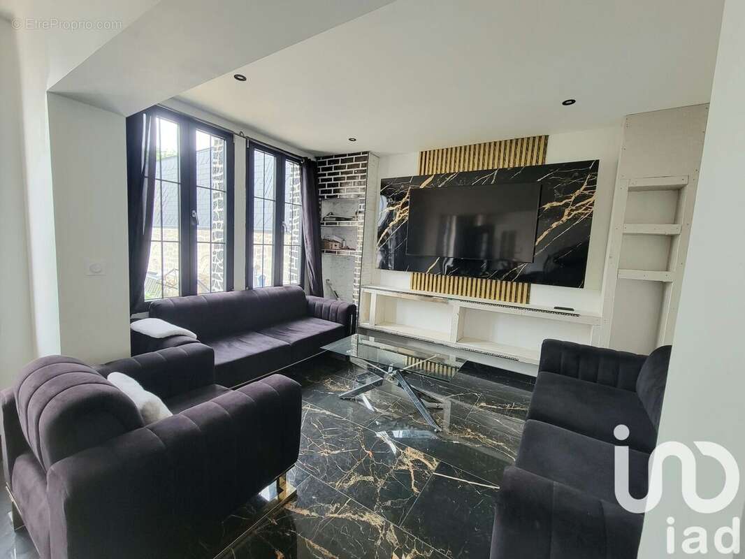 Photo 3 - Maison à LE PETIT-QUEVILLY