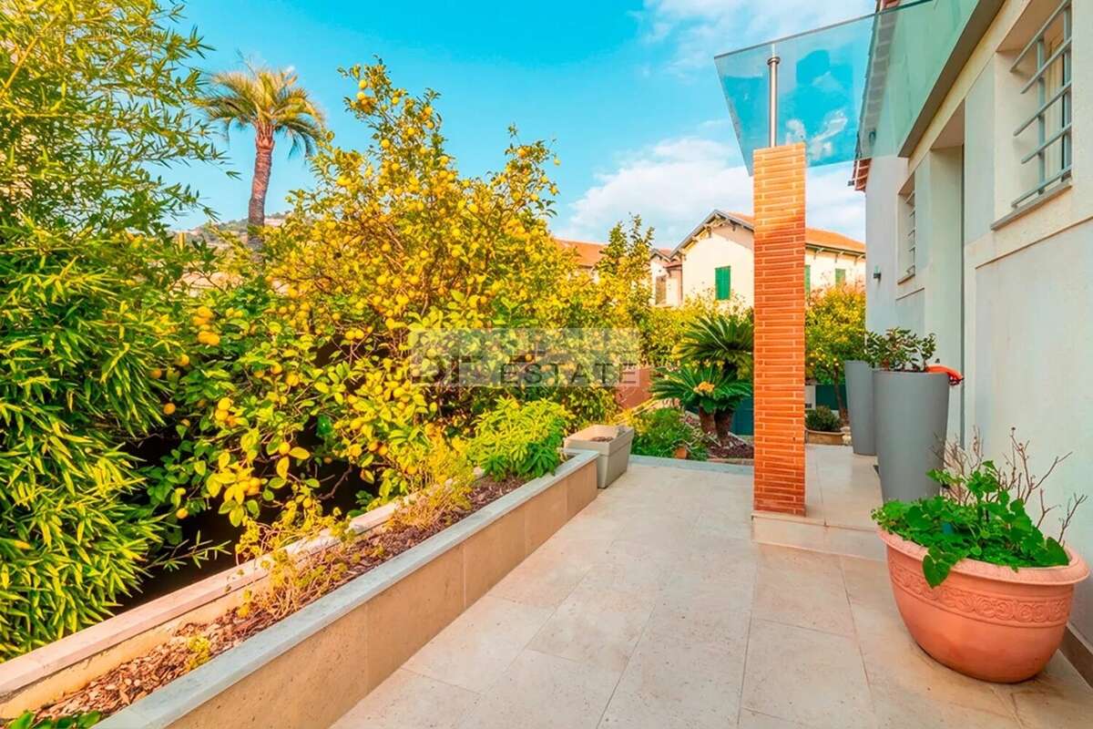 Maison à CANNES