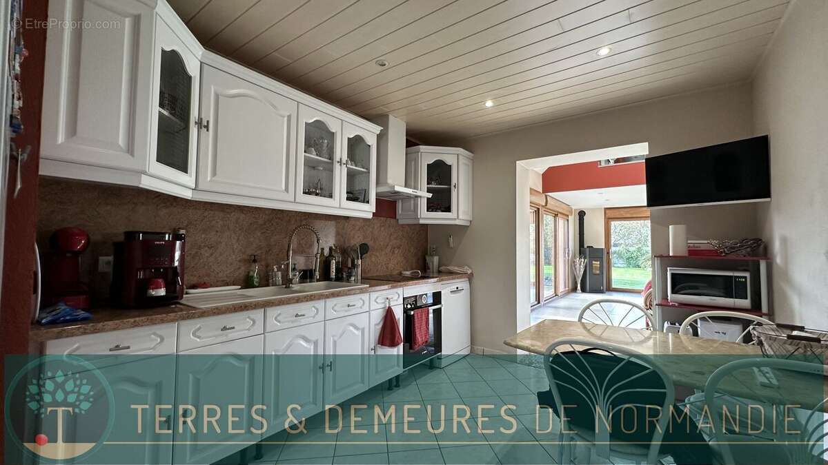 A Vendre Maison plein pied de 137 m² avec jardin paysager de 1700 m², Petit-Caux, 76370 - photo 4
