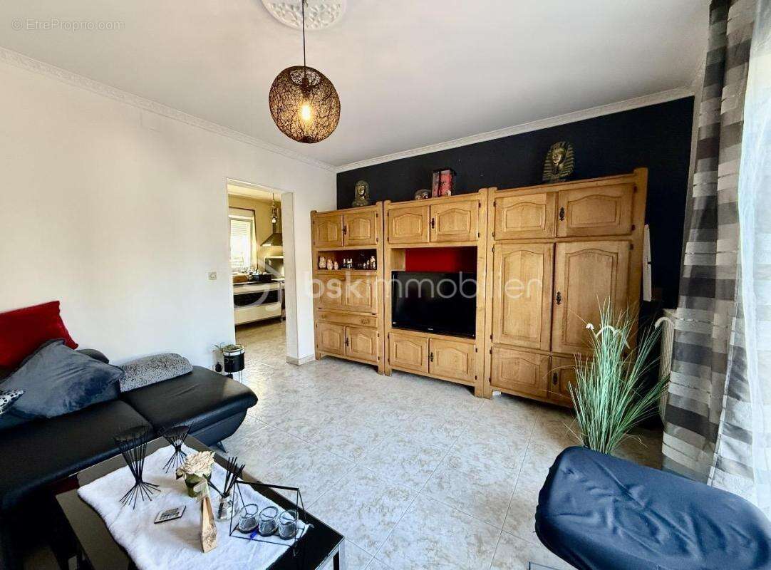 Maison à HAUCOURT-MOULAINE