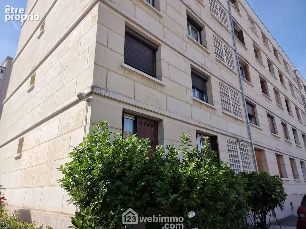 Appartement 2 pièces 46 m² à vendre à Choisy-Le-Roi (94600) - photo 2