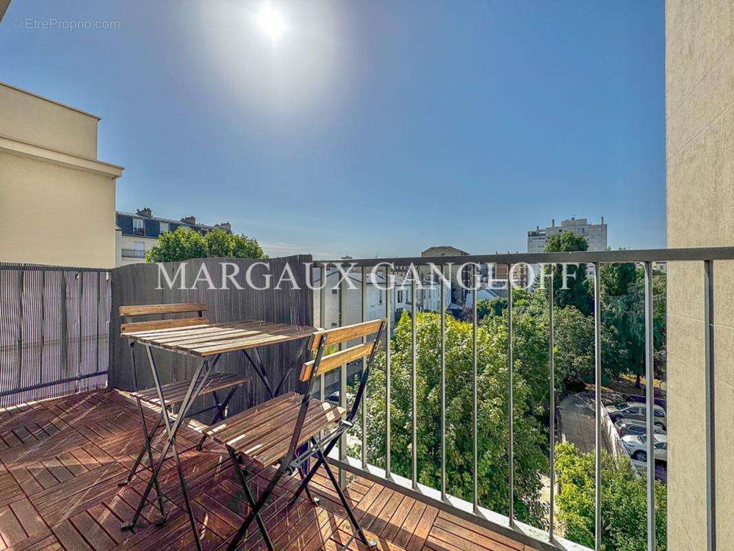 Appartement à ASNIERES-SUR-SEINE