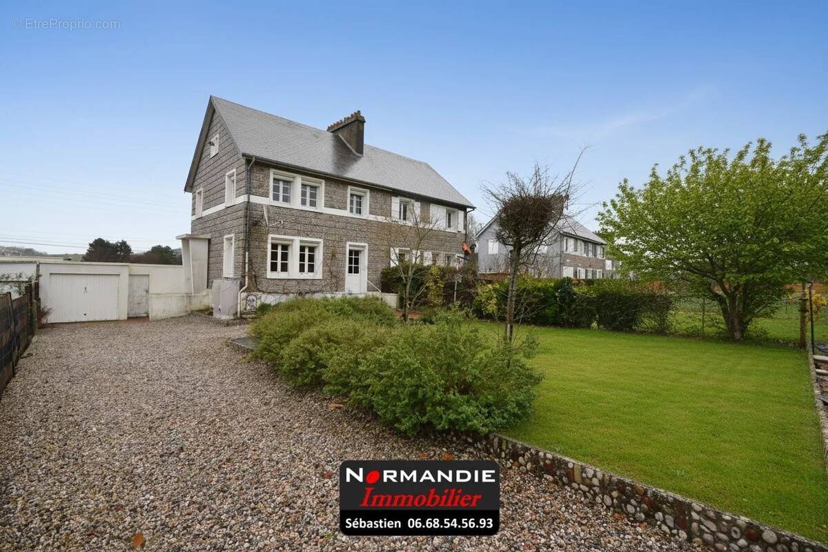 Maison à SAINT-VALERY-EN-CAUX