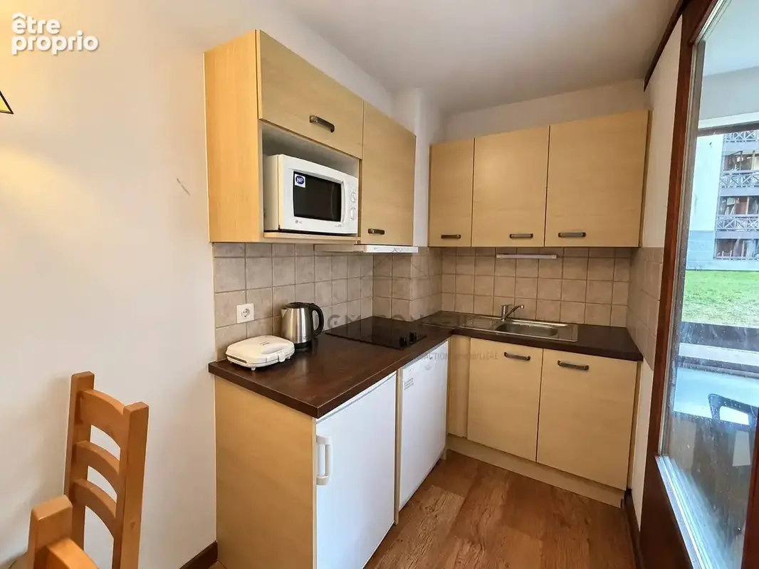 Brides-les-Bains – Appartement en rez-de-jardin avec parking - photo 2