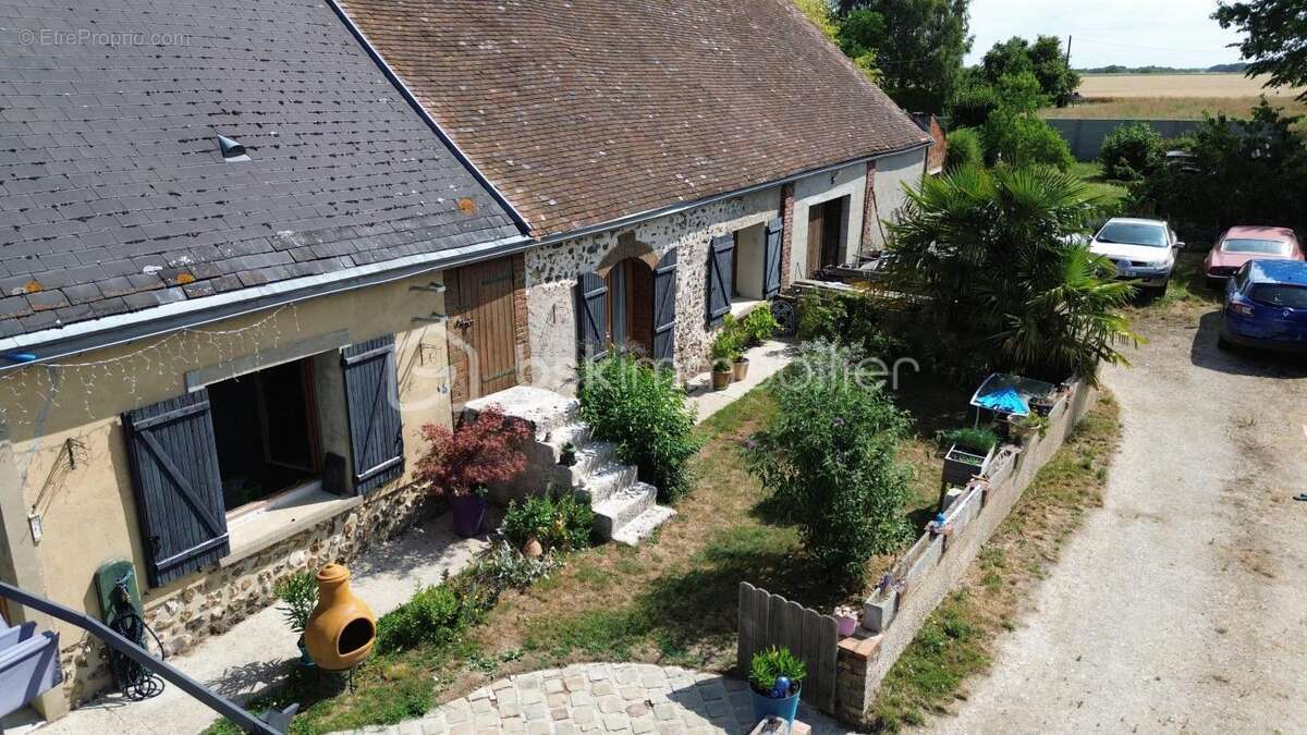 Maison à COLTAINVILLE