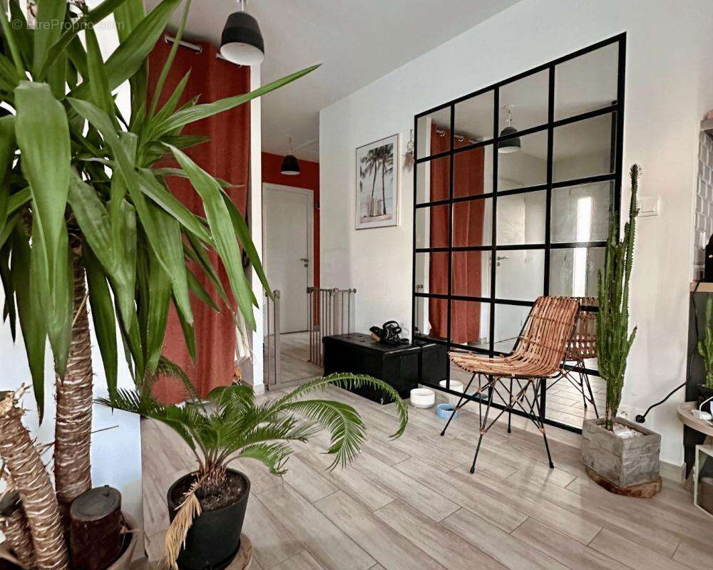 Maison à LES MATHES