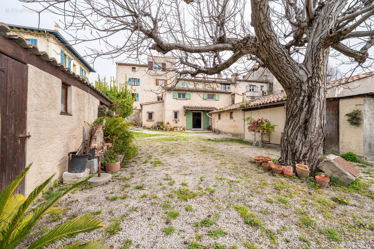 Maison à LA COLLE-SUR-LOUP