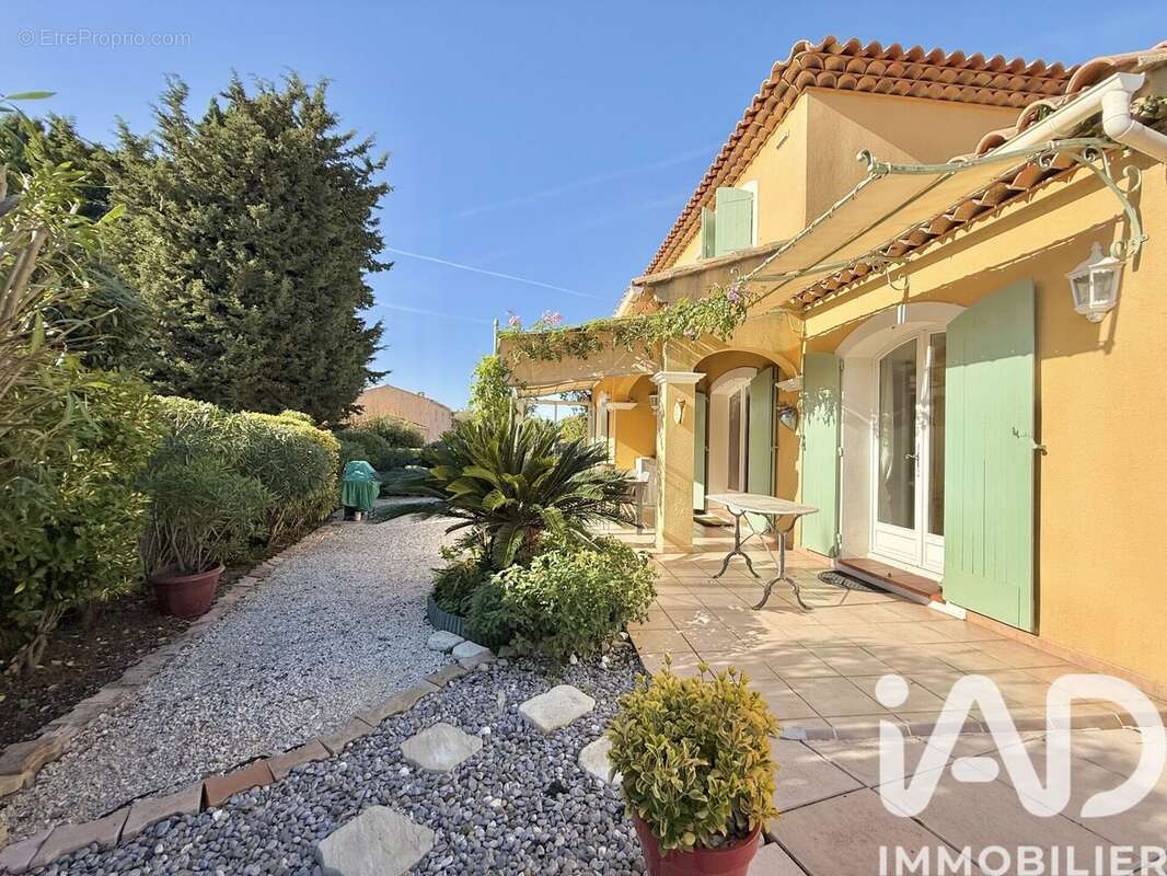 Photo 5 - Maison à SIX-FOURS-LES-PLAGES