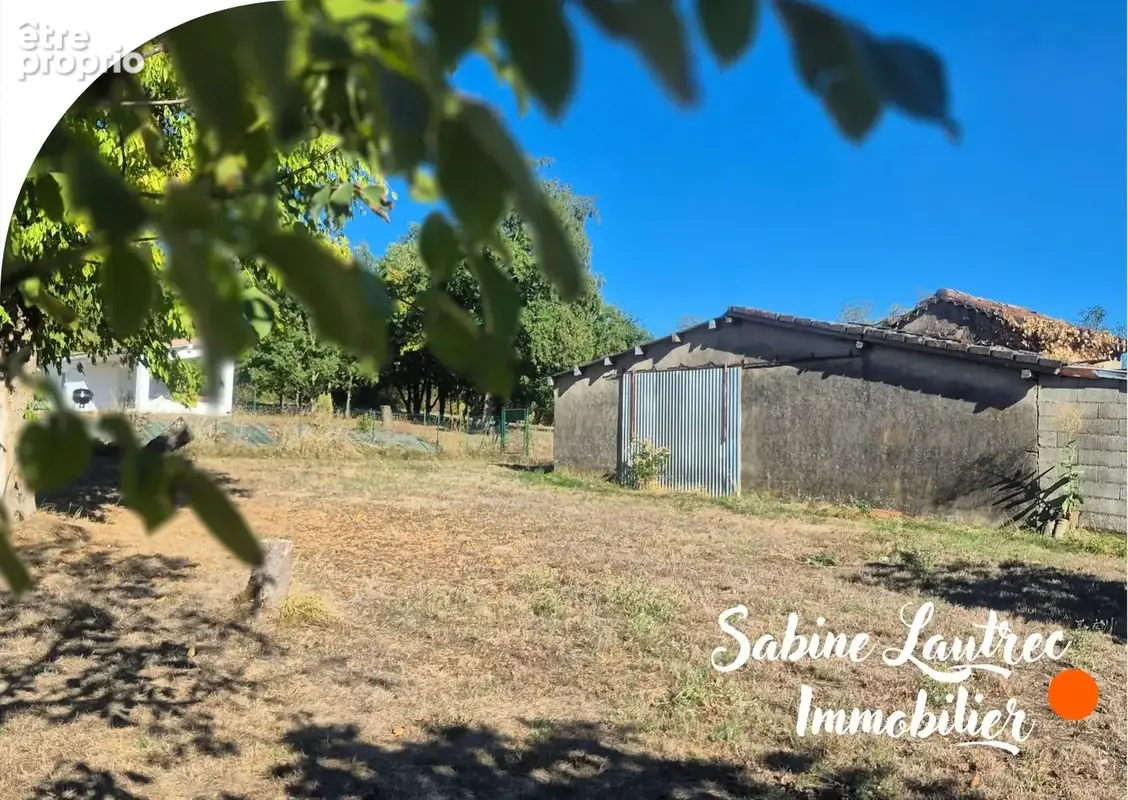 Terrain constructible + local existant - photo 4