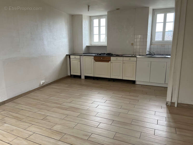 Maison en pierres de 140 m² – 6 chambres – Saint-Sever-Calvados (Noues-de-Sienne) - photo 6