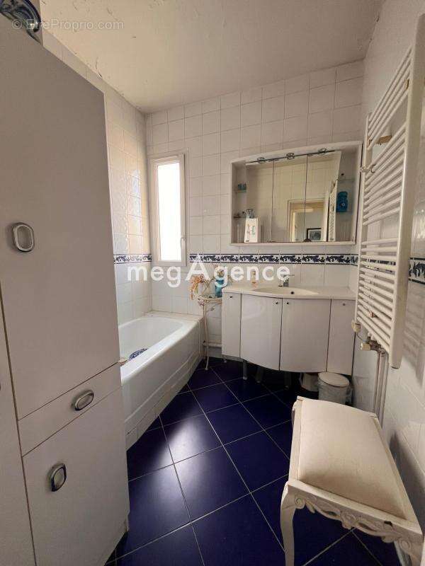 Appartement à SAINT-NOM-LA-BRETECHE
