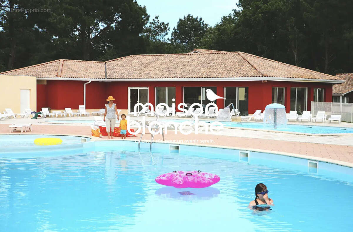 Appartement à ARES
