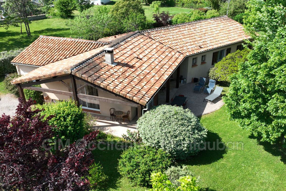 Maison à CAUSSADE