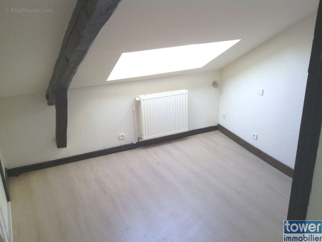 Appartement à VILLEFRANCHE-DE-ROUERGUE