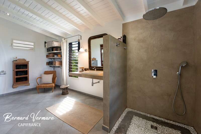 Maison à GRAND-BOURG