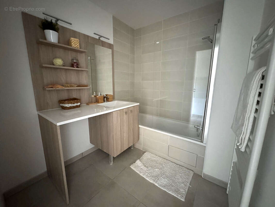 Appartement Pibrac 3 pièces 66m² + 13m² de Balcon + 2 Parking sous-sol ! - photo 6