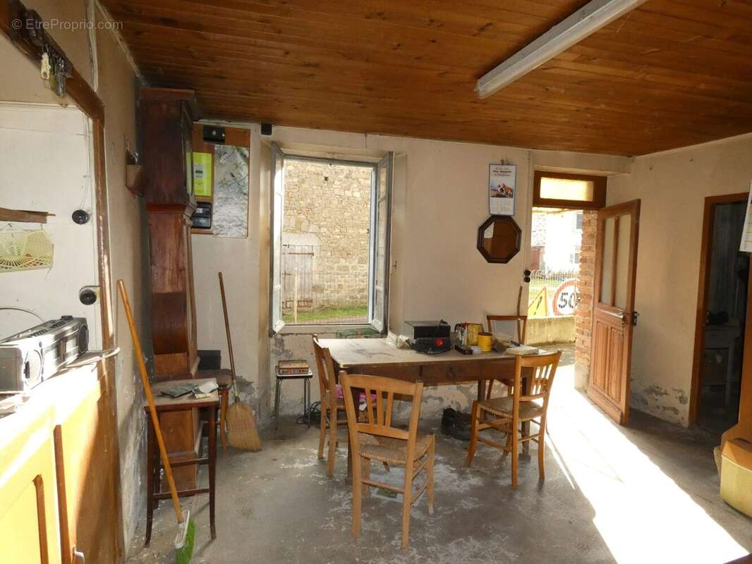 Maison à CHENERAILLES