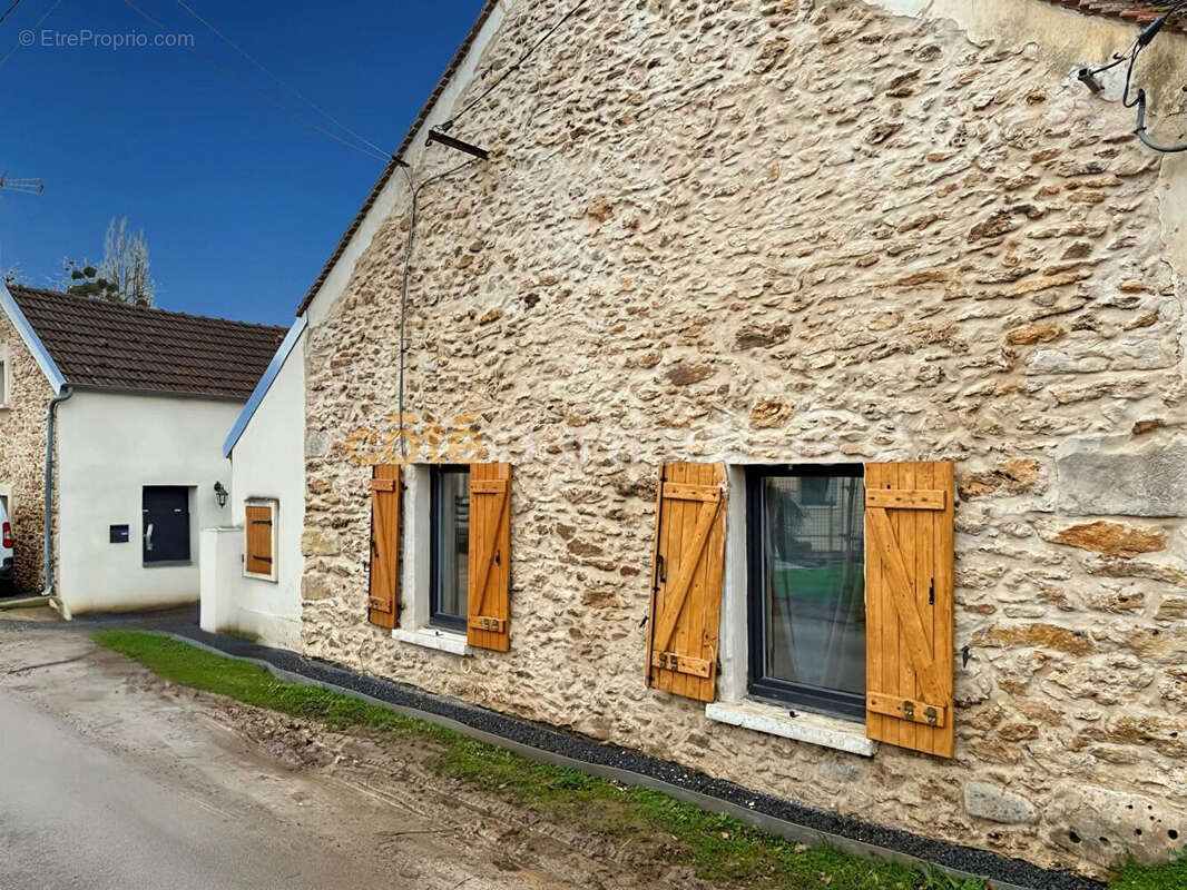 Maison à PRESLES-EN-BRIE