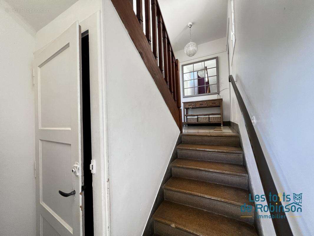 Maison à LE PLESSIS-ROBINSON