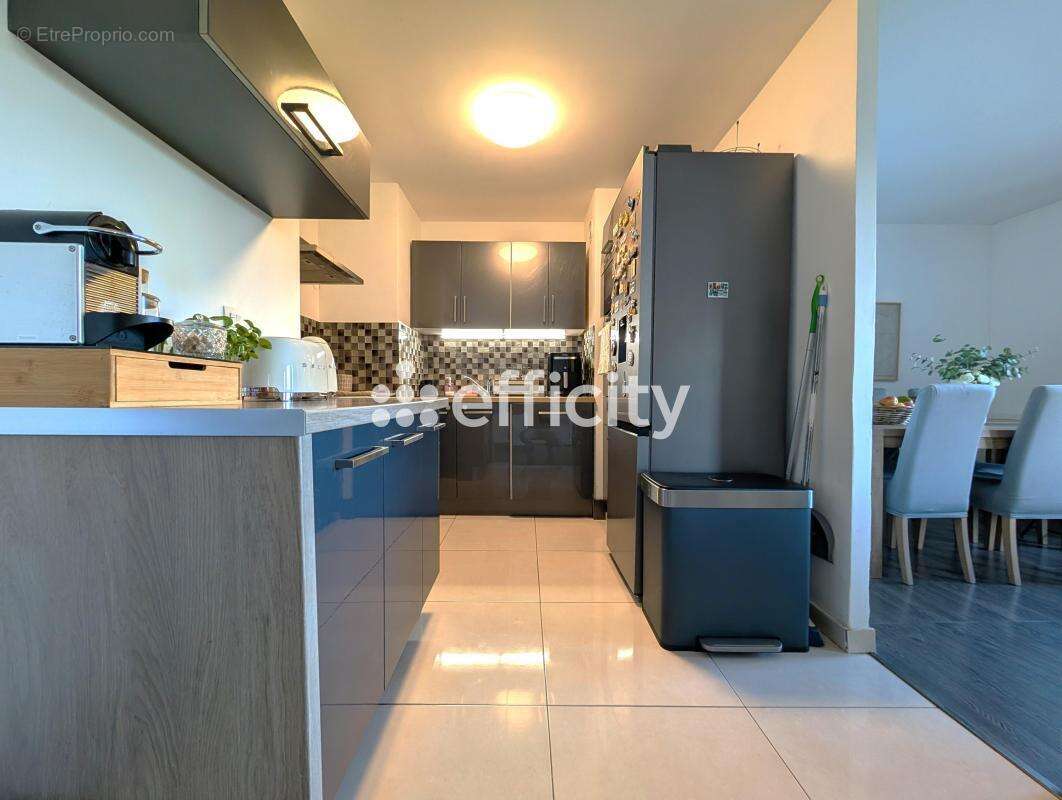 Appartement à EPINAY-SUR-SEINE